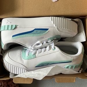 Puma Sneakers Size 8